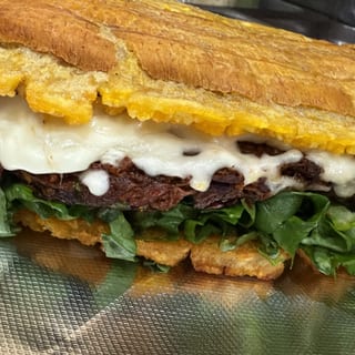 Beef Jibarito