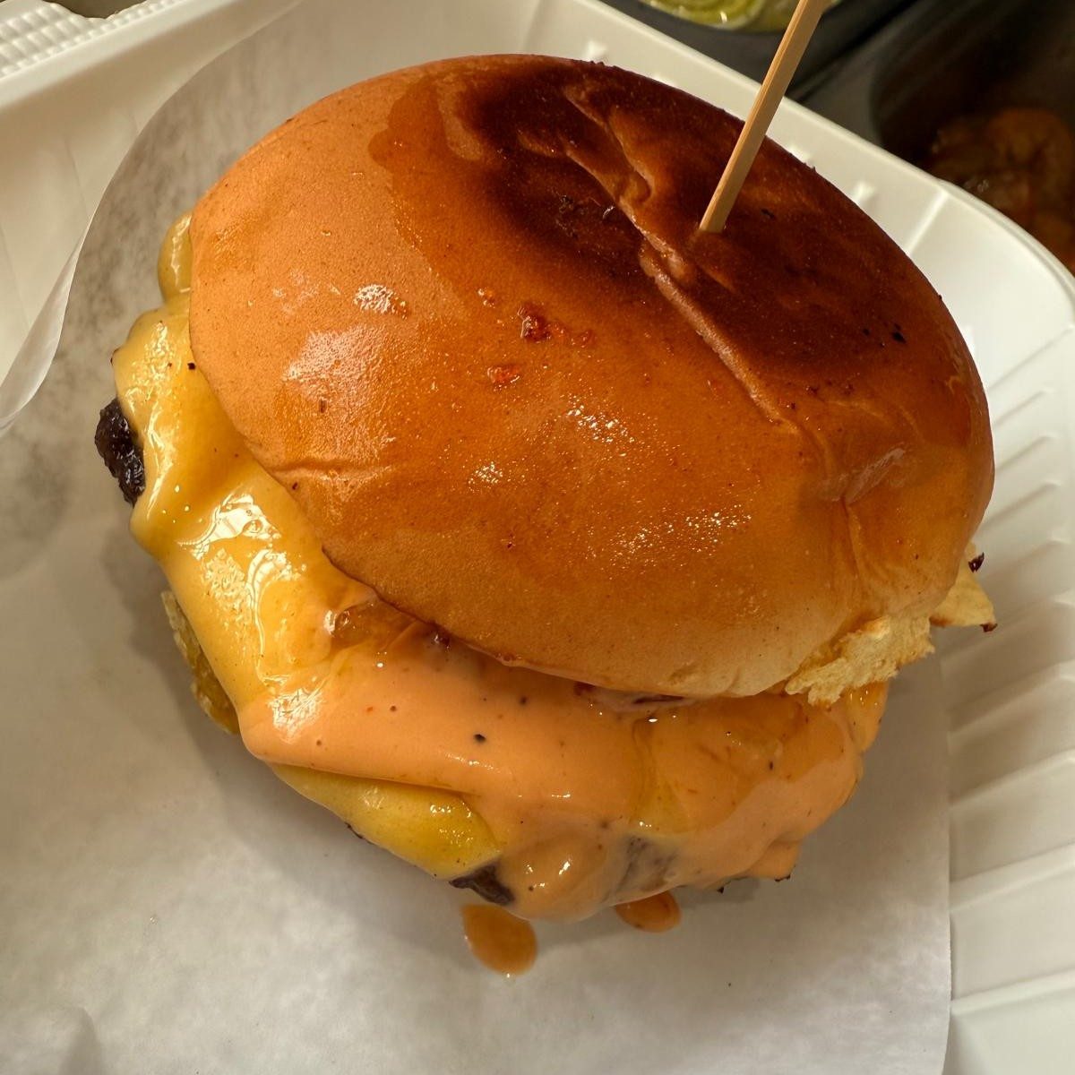 Cheese Burger.